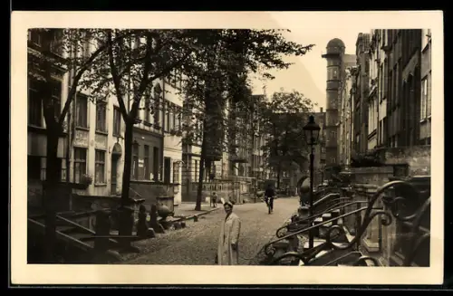 Foto-AK Danzig, In der Frauengasse, Hospiz