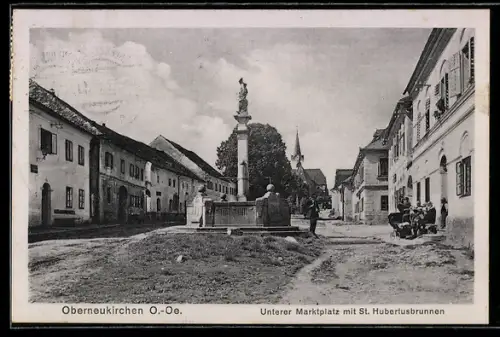 AK Oberneukirchen /Ob. Öst., Unterer Marktplatz mit St. Hubertusbrunnen