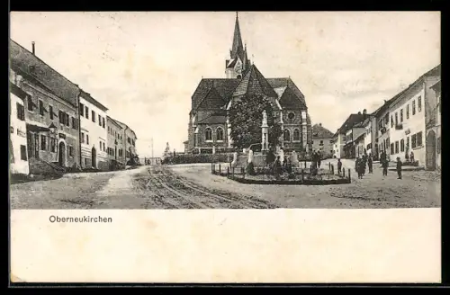 AK Oberneukirchen, Platz mit Kirche und Brunnen