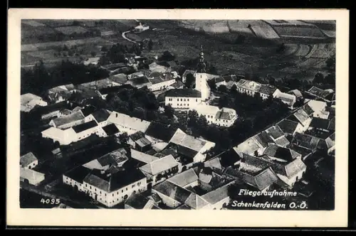 AK Schenkenfelden /O.-Ö., Teilansicht, Fliegeraufnahme mit Kirche