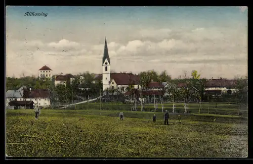 AK Allhaming, Ortspanorama mit Kirche u. Wiesen