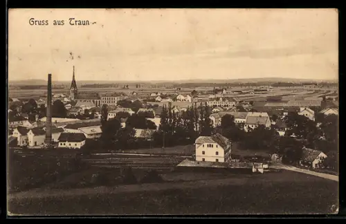 AK Traun, Ortsansicht mit Kirche und Fabrikschornstein aus der Vogelschau