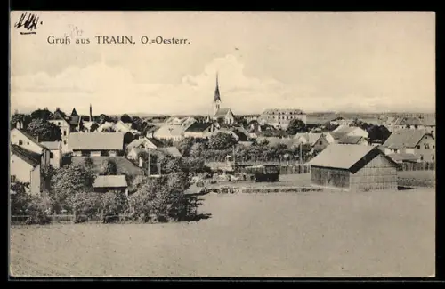 AK Traun /O. Öst., Ortspanorama mit Kirche