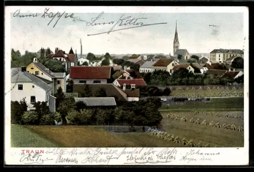 AK Traun, Ortsansicht mit Kirche und Feldern aus der Vogelschau