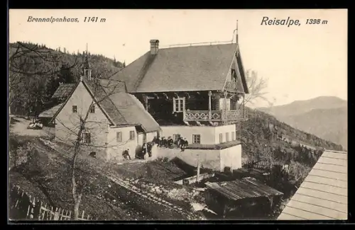 AK Kleinzell /N.-Ö., Reisalpe, Brennalpenhaus mit Besuchergruppe