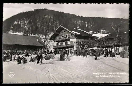 AK Gaisberg /Salzburg, Alpengasthof Zistelalm mit Skifahrern