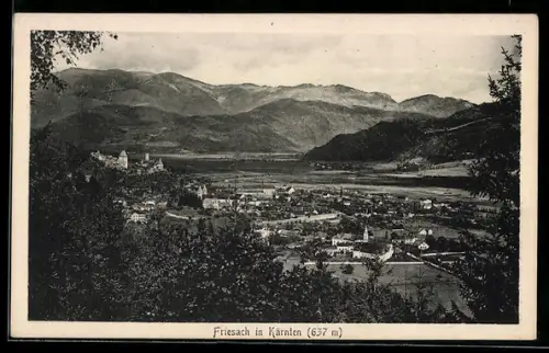 AK Friesach /Kärnten, Panorama mit Kirche und Bergen