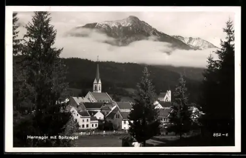 AK Hermagor, Ortsansicht mit Kirche und Spitzegel