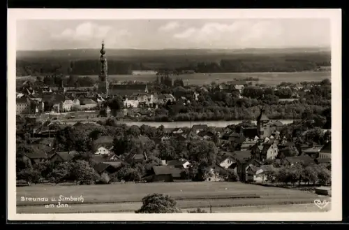 AK Braunau am Inn, Panorama mit Stadt und Kirchtürmen