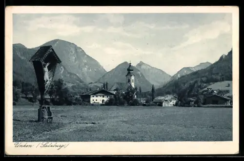 AK Unken /Salzburg, Wegkreuz, Kirche, Bergpanorama