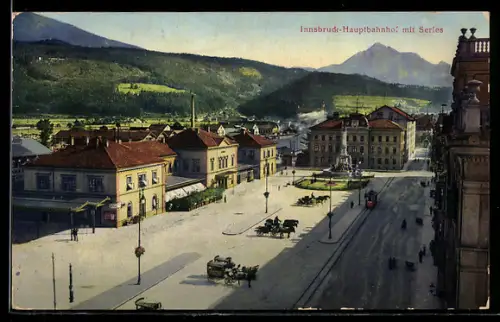AK Innsbruck, Hauptbahnhof mit Serles, Pferdekutschen