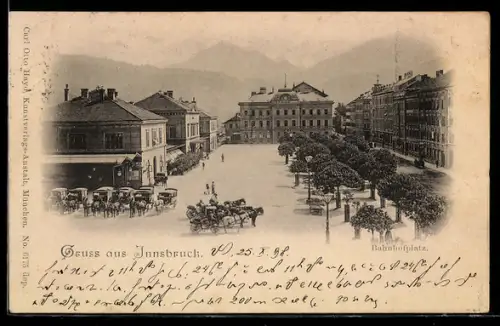 AK Innsbruck, Bahnhofsplatz mit Droschken