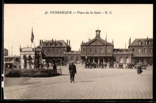 AK Dunkerque, Place de la Gare, Bahnhof