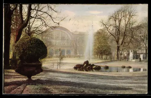 AK Torino, Stazione Porta Nuova con fontana e giardino in primo piano