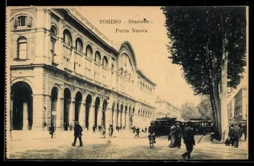 AK Torino, Stazione, Porta Nuova con tram e passanti, Strassenbahn