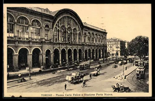 AK Torino, Piazza Carlo Felice e Stazione Porta Nuova, tram e traffico urbano