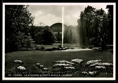 AK Torino, La stazione di Porta Nuova e i giardini
