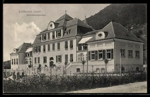 AK Bad Urach, Bezirkskrankenhaus in der Aussenansicht