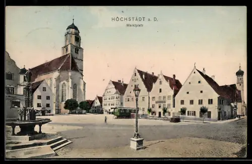 AK Höchstädt a. D., Partie am Marktplatz mit Brunnen