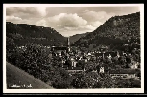 AK Urach, Teilansicht mit Kirche