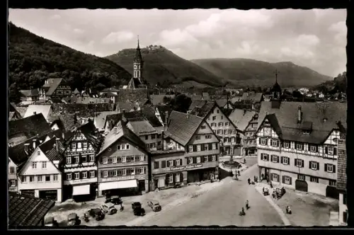AK Urach, Marktplatz mit Blick auf Hohenurach