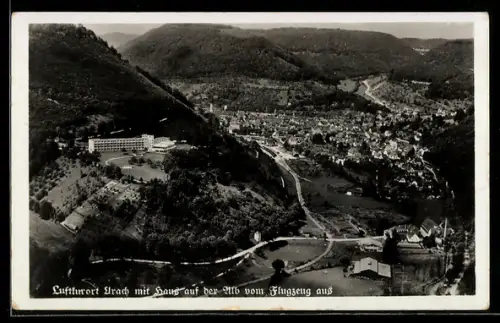 AK Urach, Teilansicht mit Haus auf der Alb, Fliegeraufnahme