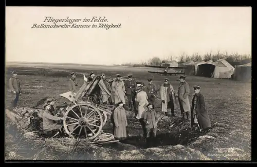 Foto-AK Sanke: Fliegerlager im Felde, Ballonabwehr-Kanone in Tätigkeit