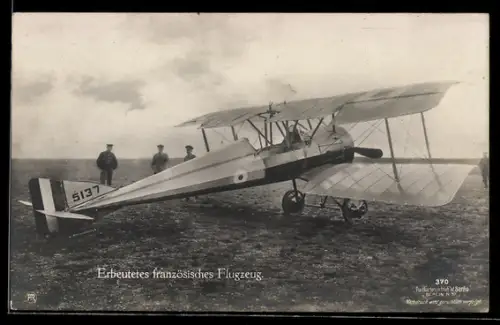 Foto-AK Sanke Nr. 370: Erbeutetes Französisches Doppeldecker-Flugzeug