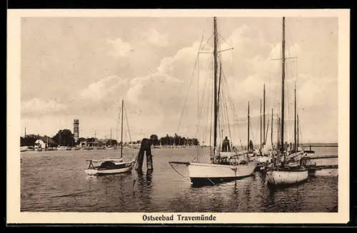 AK Travemünde, Hafen mit Leuchtturm