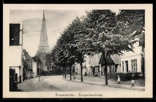 AK Travemünde, Kurgartenstrasse mit Kindern