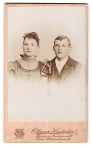 Fotografie Ottmar Heydecker, Hamburg, Steinstrasse 147, Paarporträt im zeitgenössischen Stil