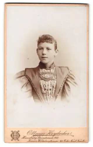 Fotografie Ottmar Heydecker, Hamburg, Steinstrasse 147, Porträt einer jungen Frau