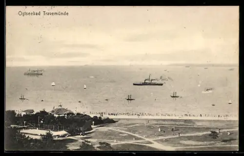 AK Travemünde, Panorama mit Dampfern