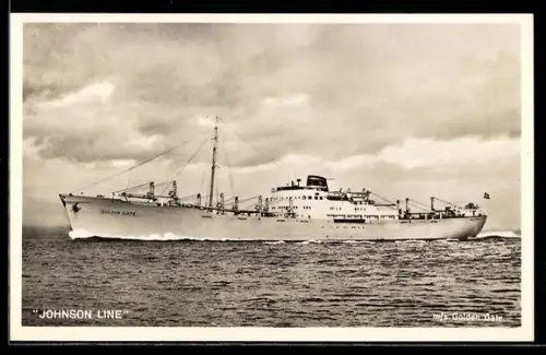 AK Schwedisches Handelsschiff M.S. Golden Gate der Johnson Line in Fahrt