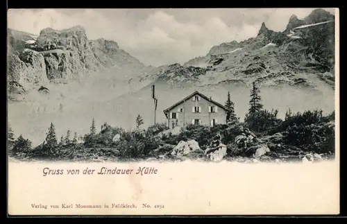 AK Lindauer Hütte, Blick auf die Berghütte