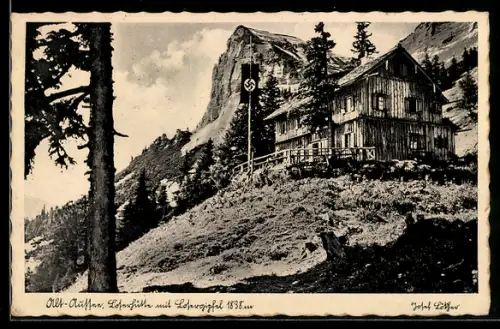 AK Loserhütte, Blick auf die Berghütte mit Losergipfel bei Alt-Aussee, -Fahne