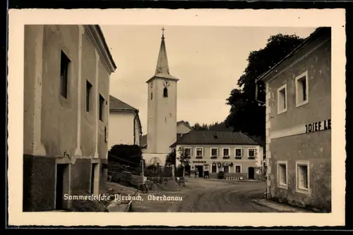 AK Pierbach, Strassenpartie mit Geschäften