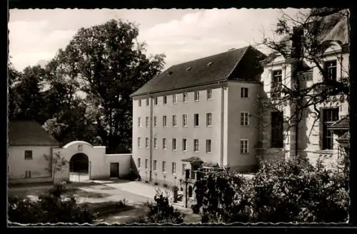 AK Salzburg, Apostolatshaus der Pallottiner, Mönchsberg 24, Innenhof mit Gebäuden
