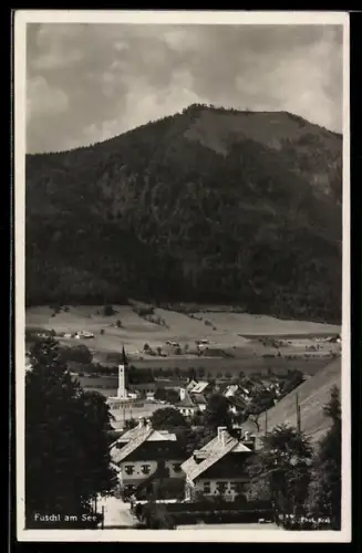 AK Fuschl am See, Teilansicht mit Bergpanorama