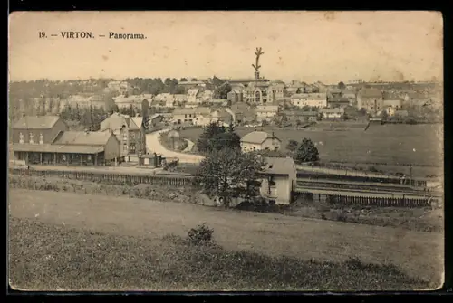 AK Virton, Panorama, De Statie, Bahnhof