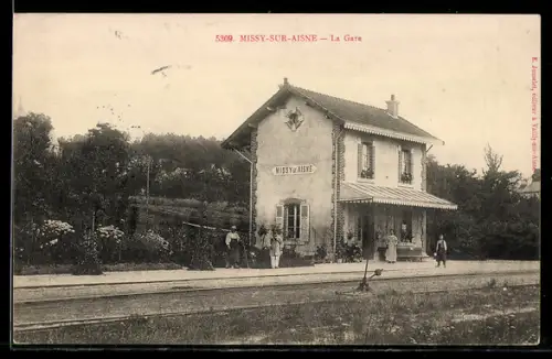 AK Missy-sur-Aisne, La Gare, Bahnhof