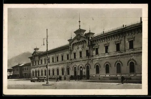 AK Domodossola, Stazione Internazionale con auto e ciclista