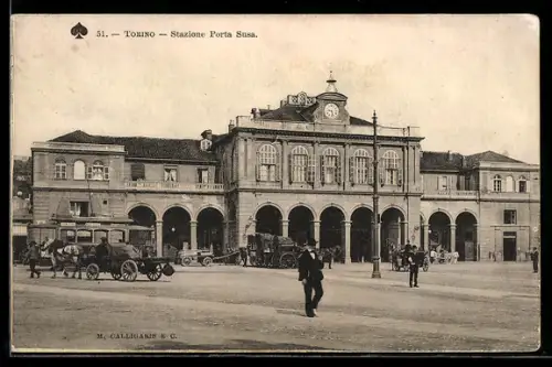 AK Torino, Stazione Porta Susa con carrozze e persone
