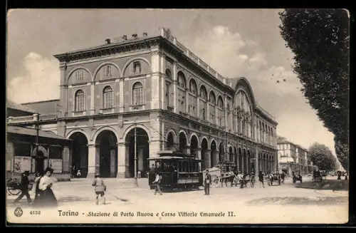 AK Torino, Stazione di Porta Nuova e Corso Vittorio Emanuele II con passanti, Strassenbahn