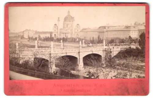 Fotografie Ansicht Wien, Elisabethbrücke mit Karlskirche im Hintergrund