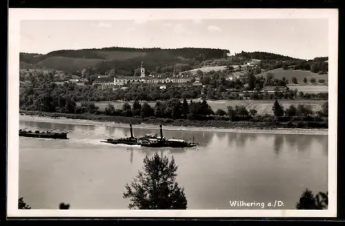 AK Wilhering a. /D., Panorama mit Donau, Schiffen und Kloster