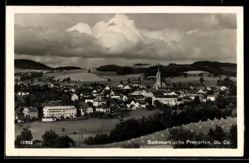 AK Pregarten /Ob. Öst., Gesamtansicht aus der Vogelschau