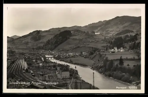 AK Schwarzach im Pongau, Panorama mit Bahnhof und Fluss