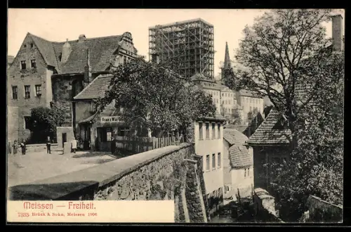 AK Meissen, Strasse Freiheit mit Blick auf die im Bau befindlichen Domtürme