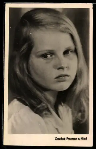 AK Portrait von Osterlind Prinzessin zu Wied